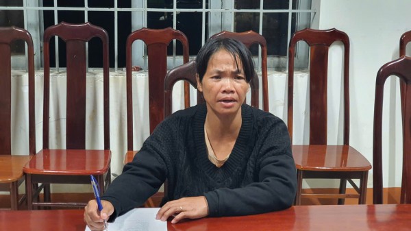 Vụ mẹ thả con xuống giếng khiến bé tử vong: Khởi tố người mẹ