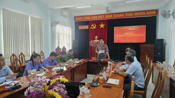 Vụ nữ sinh Vĩnh Long tử vong: 'Sẽ kết thúc vụ án trong 5 ngày, khi tài xế khỏi bệnh'