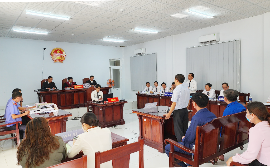 Xét xử vụ án sai phạm đất đai ở H.Long Thành, Đồng Nai: Nhiều bị cáo kêu oan