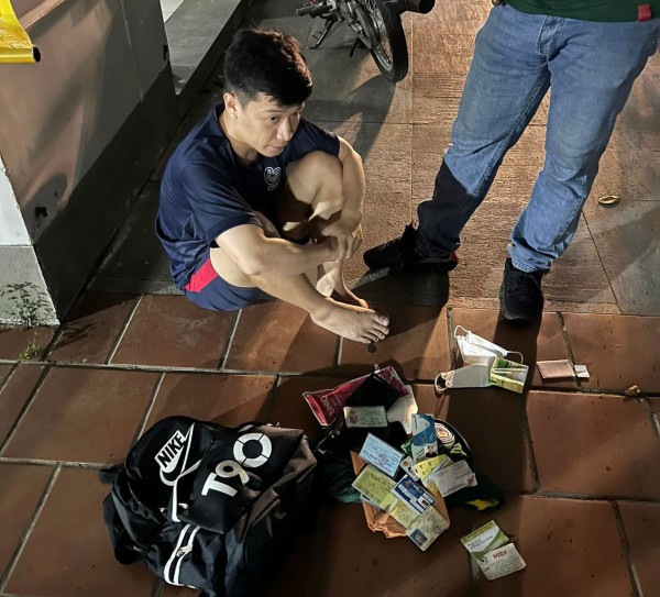 Đà Nẵng: Trộm tài sản, dùng giấy tờ của nhiều cầu thủ bóng đá đi thuê phòng