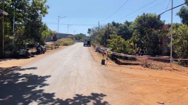 Điều tra nghi án con dùng dao đâm cha tử vong ở Đồng Nai Điều tra nghi án con dùng dao đâm cha tử vong ở Đồng Nai