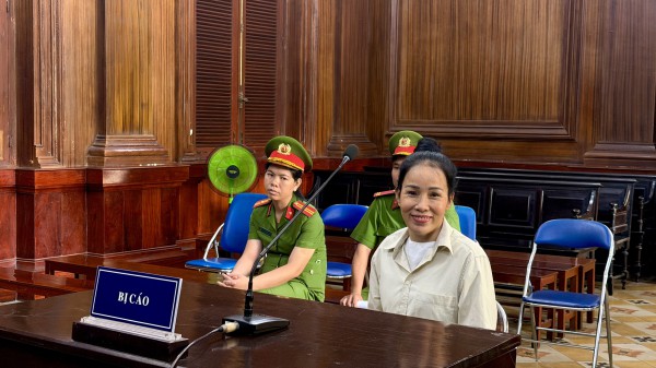 Đinh Thị Lan bị y án 1 năm 9 tháng tù vì xúc phạm bà Nguyễn Phương Hằng