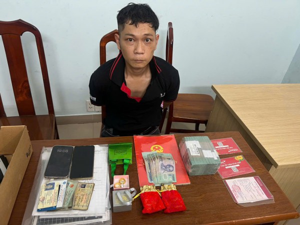 Đồng Nai: Bắt giữ nghi can trộm hơn 1 tỉ đồng của bệnh nhân