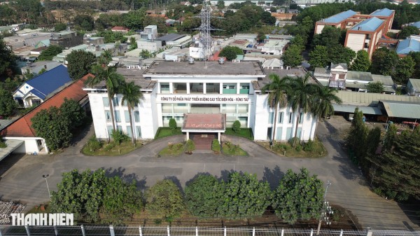 Đồng Nai: Cận cảnh 2 trạm thu phí bỏ hoang trên quốc lộ 51