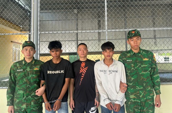 Đưa người xuất cảnh trái phép qua Lào chỉ vì 1 triệu đồng tiền công