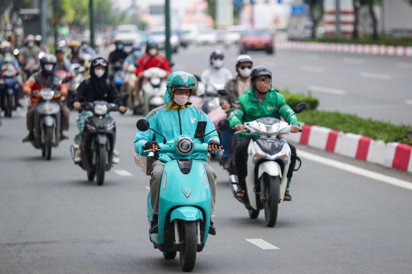 Đừng gọi tài xế công nghệ là lao động tự do