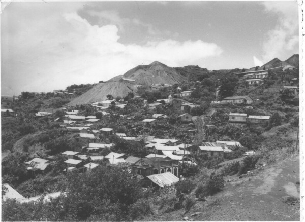 Từ đôi chân trần đến đế chế niken tỉ đô Từ đôi chân trần đến đế chế niken tỉ đô