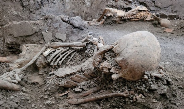 Giải mã lý do cả thành phố cổ Pompeii bị chôn vùi