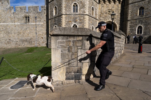 Anh rầm rộ triển khai chiến dịch an ninh nhằm bảo vệ Tổng thống Trump Anh rầm rộ triển khai chiến dịch an ninh nhằm bảo vệ Tổng thống Trump