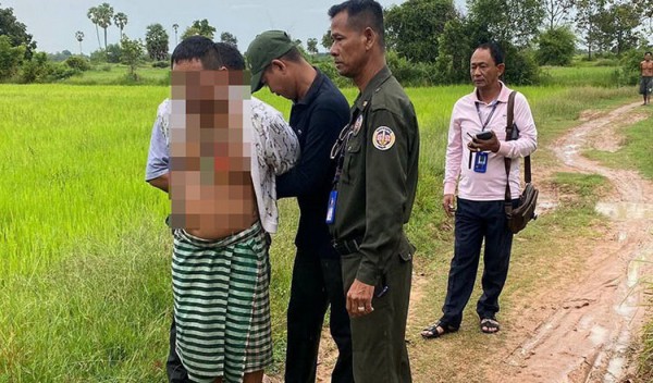 Bắn chết người sau mâu thuẫn vì chó ăn vụng, sĩ quan Campuchia bị bắt Bắn chết người sau mâu thuẫn vì chó ăn vụng, sĩ quan Campuchia bị bắt
