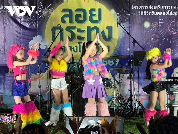 Bangkok (Thái Lan) tổ chức Lễ hội Loy Krathong thân thiện môi trường