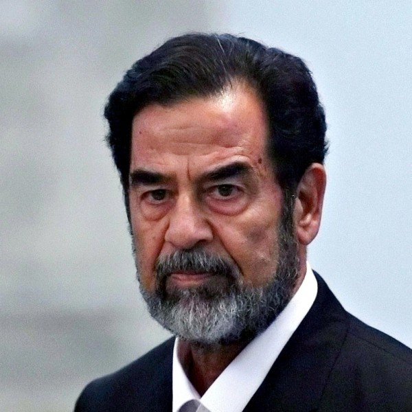 Bên trong Chiến dịch Bình minh Đỏ và cuộc truy lùng Saddam Hussein năm 2003