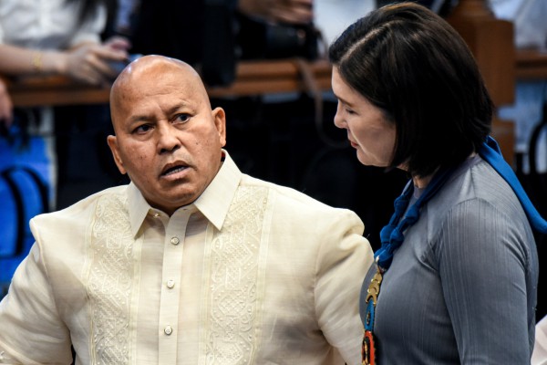 Bị ICC ra lệnh bắt, đồng minh cựu Tổng thống Duterte trốn vào Thượng viện Bị ICC ra lệnh bắt, đồng minh cựu Tổng thống Duterte trốn vào Thượng viện