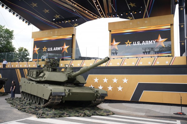 Binh sĩ Mỹ bị cáo buộc chuyển thông tin xe tăng M1A2 Abrams cho Nga Binh sĩ Mỹ bị cáo buộc chuyển thông tin xe tăng M1A2 Abrams cho Nga