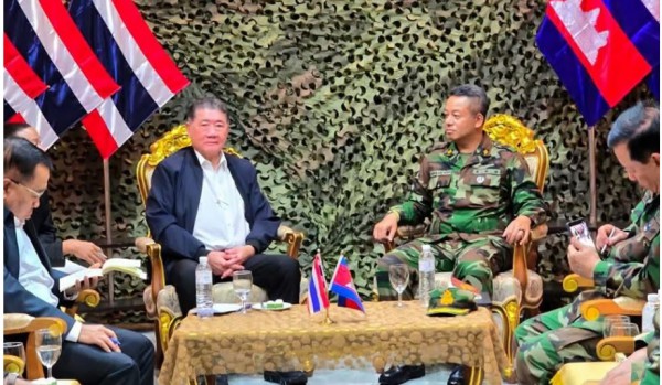 Campuchia bác đề xuất rút quân của Thái Lan sau vụ đấu súng Campuchia bác đề xuất rút quân của Thái Lan sau vụ đấu súng