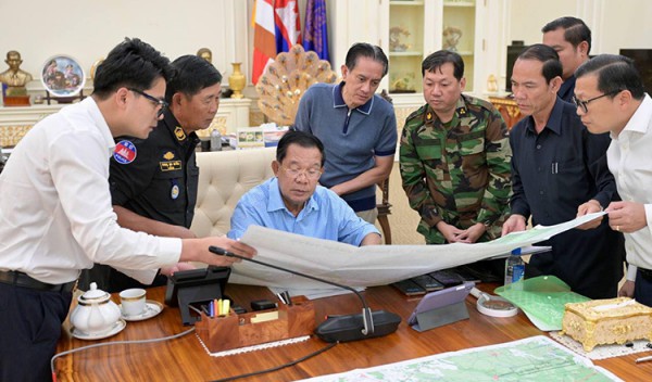 Campuchia và Thái Lan cập nhật thông tin về tình hình căng thẳng ở biên giới Campuchia và Thái Lan cập nhật thông tin về tình hình căng thẳng ở biên giới