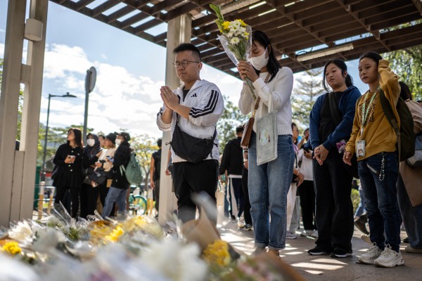 Cháy chung cư Hồng Kông: Tìm thấy thêm nhiều thi thể, số người chết tăng lên 146