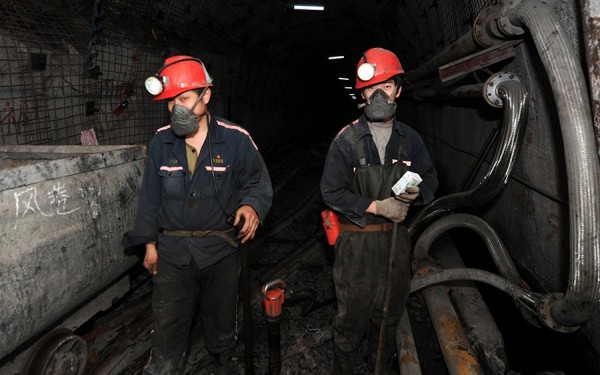 Cháy mỏ than Trung Quốc, 16 người thiệt mạng