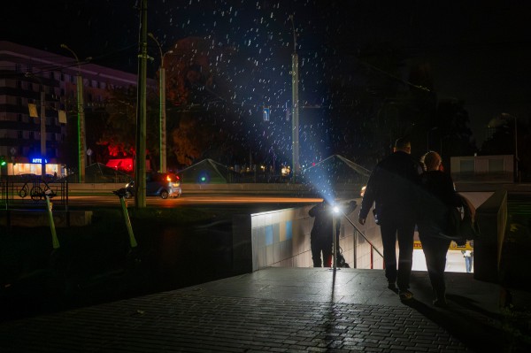 Chiến sự Ukraine ngày 1.323: Nhiều tỉnh Ukraine mất điện, Nga nói 'cạn' động lực hòa bình