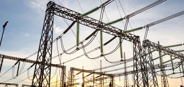 Chile ban bố tình trạng khẩn cấp và giới nghiêm do mất điện trên toàn quốc Chile ban bố tình trạng khẩn cấp và giới nghiêm do mất điện trên toàn quốc