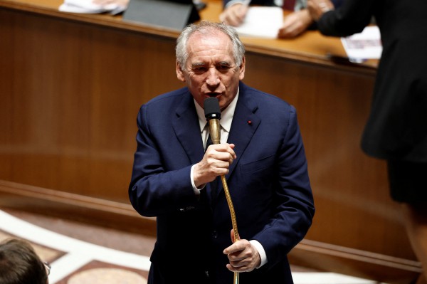 Chính phủ Pháp sụp đổ, Thủ tướng Bayrou bị phế truất