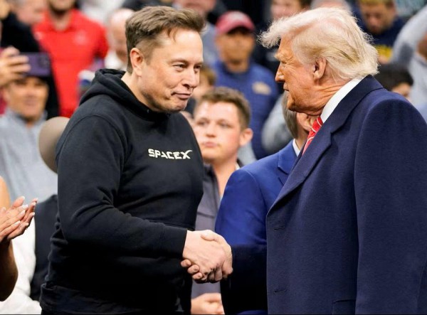 Chính trị Mỹ trước thách thức từ tỉ phú Elon Musk Chính trị Mỹ trước thách thức từ tỉ phú Elon Musk