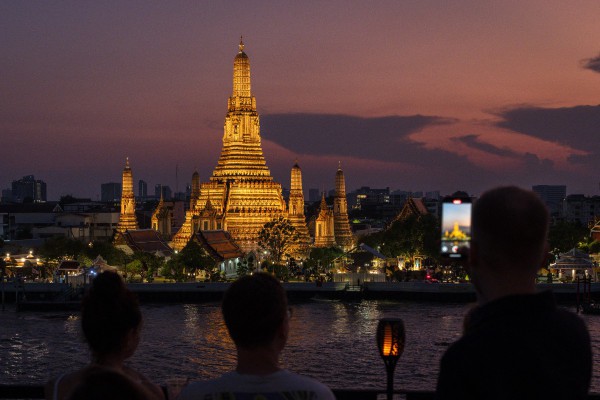 Có thể đi tù vì trò Cá tháng tư ở Thái Lan