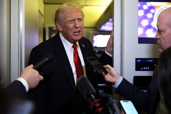 Colombia triệu hồi đại sứ tại Mỹ sau cảnh báo từ ông Trump Colombia triệu hồi đại sứ tại Mỹ sau cảnh báo từ ông Trump