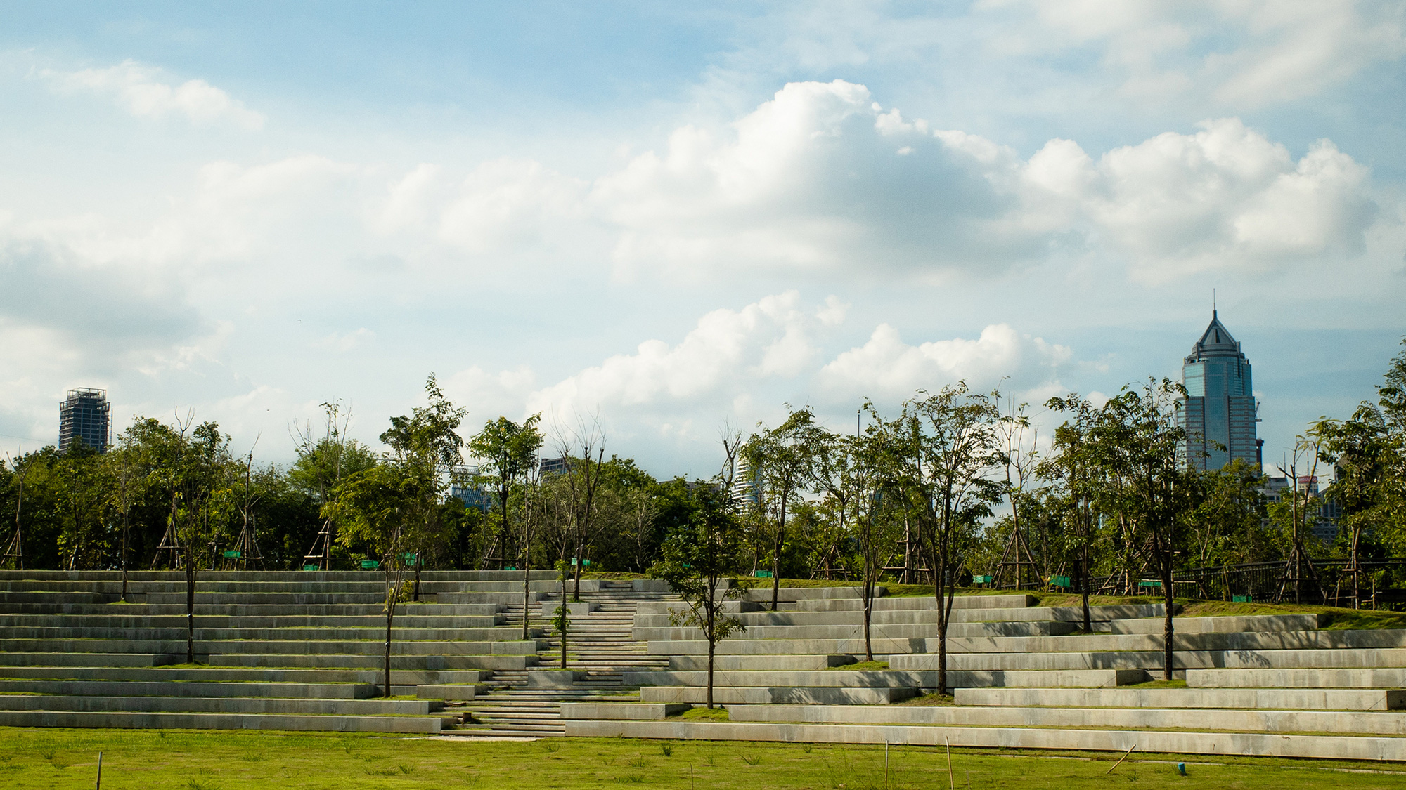 Công viên Benjakitti - ốc đảo xanh giữa lòng Bangkok