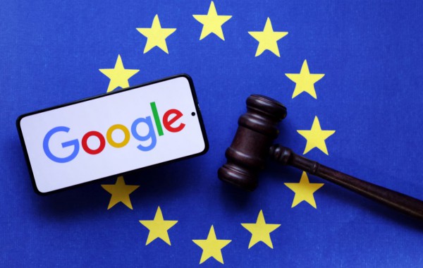 EU điều tra nghi vấn Google hạ xếp hạng tìm kiếm của các trang tin tức