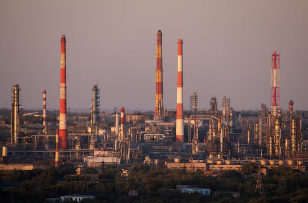 EU tăng tiến độ loại bỏ năng lượng của Nga, Moscow lên tiếng