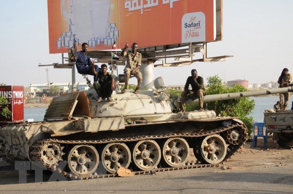 Giao tranh leo thang ở Khartoum sau khi lệnh ngừng bắn hết hiệu lực
