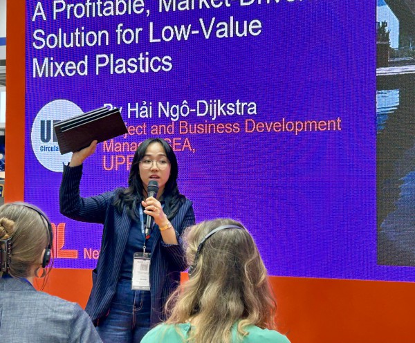 ‘Hà Lan mang đến công nghệ tốt nhất cho quản lý nước, xử lý rác thải’ ‘Hà Lan mang đến công nghệ tốt nhất cho quản lý nước, xử lý rác thải’