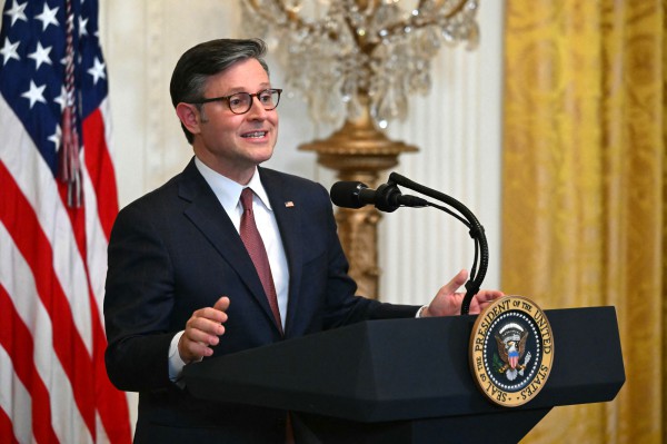 Hạ viện Mỹ nghỉ sớm để tránh bỏ phiếu công bố hồ sơ Epstein? Hạ viện Mỹ nghỉ sớm để tránh bỏ phiếu công bố hồ sơ Epstein?