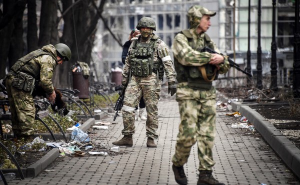 Hé lộ chiến thuật giúp Ukraine bóc tách lớp phòng thủ đầu tiên của Nga