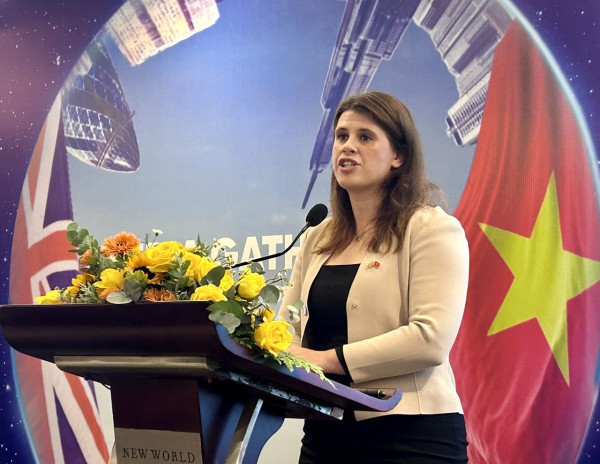 Hội nghị thượng đỉnh Doanh nghiệp Anh - Việt Nam đầu tiên tập trung chủ đề gì?