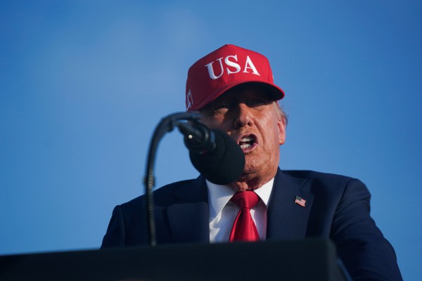 Hôm nay chính quyền Tổng thống Trump bắt đầu thông báo mức thuế cho các đối tác