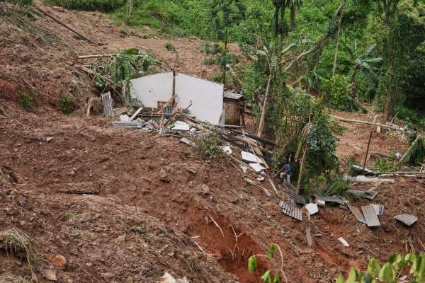 Hơn 1.100 người chết do lũ lụt châu Á, quân đội các nước vào cuộc Hơn 1.100 người chết do lũ lụt châu Á, quân đội các nước vào cuộc