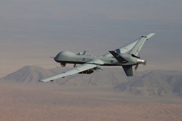 Houthi bắn hạ thêm 2 chiếc UAV giá 30 triệu USD của quân đội Mỹ? Houthi bắn hạ thêm 2 chiếc UAV giá 30 triệu USD của quân đội Mỹ?