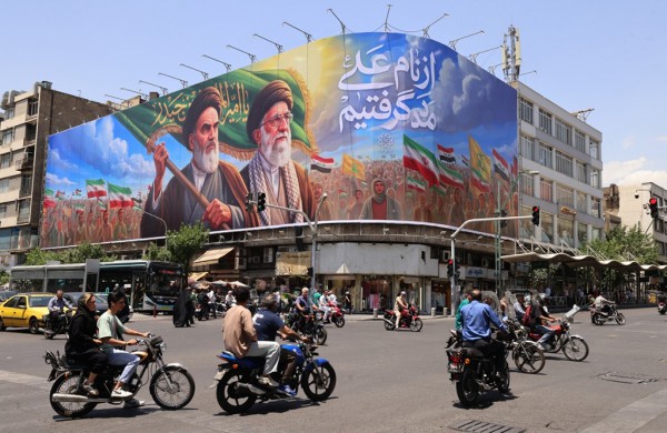 Iran - Israel dừng tấn công lẫn nhau Iran - Israel dừng tấn công lẫn nhau