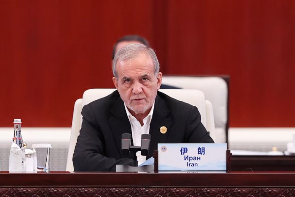 Iran dọa ngừng hợp tác với IAEA nếu bị tái áp đặt trừng phạt Iran dọa ngừng hợp tác với IAEA nếu bị tái áp đặt trừng phạt