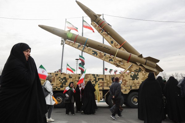 Iran nêu lằn ranh đỏ sau cảnh báo của ông Trump