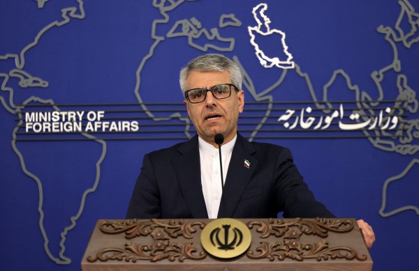 Iran tung cảnh báo trước khi Thủ tướng Israel đến Mỹ