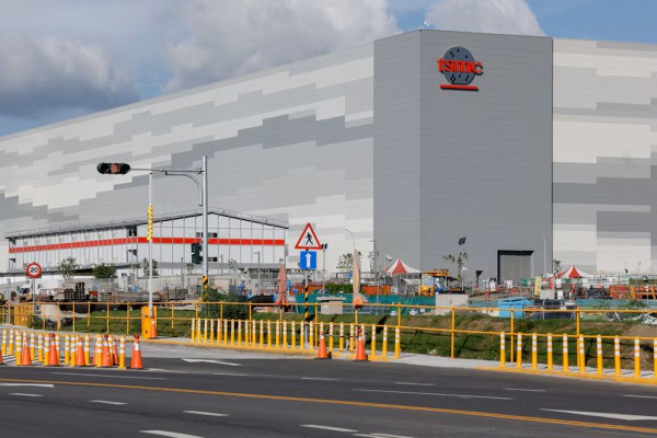 Kinh tế khu vực giữa khó khăn xuất khẩu Kinh tế khu vực giữa khó khăn xuất khẩu