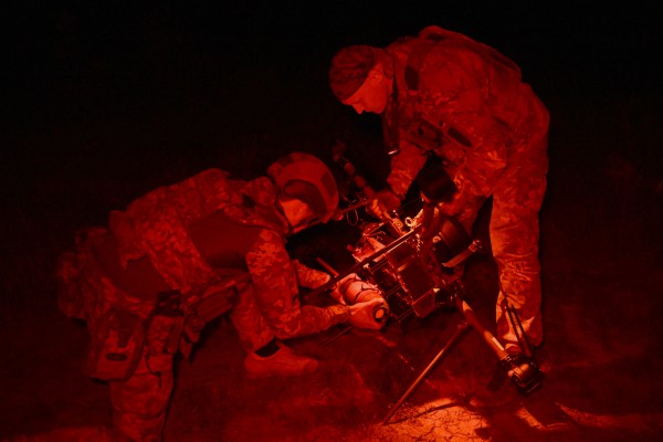 Lầu Năm Góc chọn các công ty cạnh tranh chế tạo 150.000 UAV tấn công