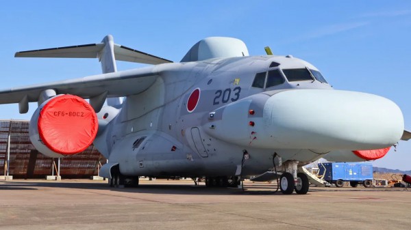 Máy bay quân sự 'xấu nhất thế giới' lần đầu cất cánh