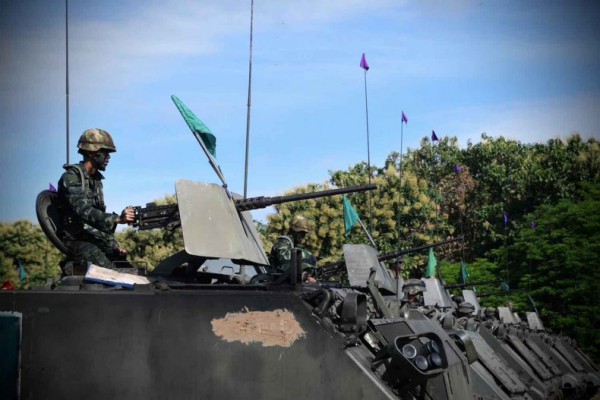 Mìn lại nổ ở biên giới, quân đội Thái Lan tuyên bố quyền tự vệ Mìn lại nổ ở biên giới, quân đội Thái Lan tuyên bố quyền tự vệ