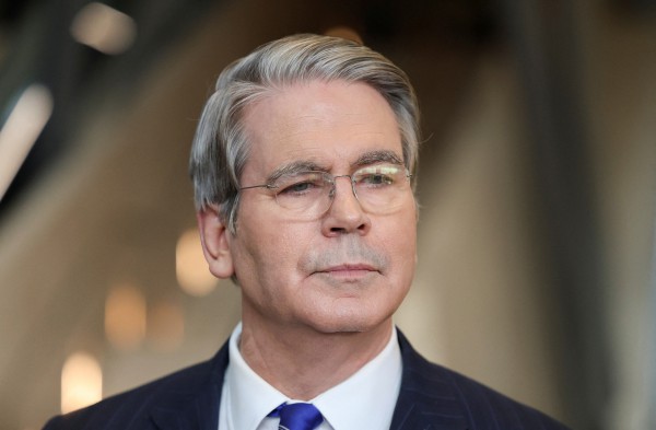 Mỹ - Trung đạt thỏa thuận thuế quan và đất hiếm, chờ lãnh đạo phê chuẩn Mỹ - Trung đạt thỏa thuận thuế quan và đất hiếm, chờ lãnh đạo phê chuẩn