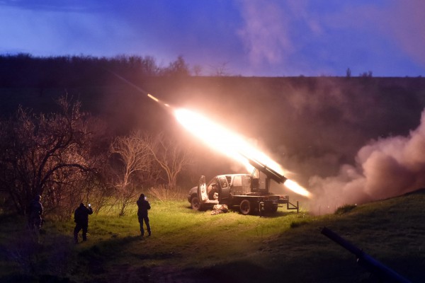 Mỹ bán tên lửa tầm xa cho Ukraine? Mỹ bán tên lửa tầm xa cho Ukraine?