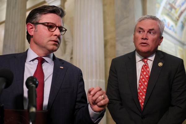 Mỹ công khai hơn 33.000 trang tài liệu vụ tỉ phú ấu dâm Epstein